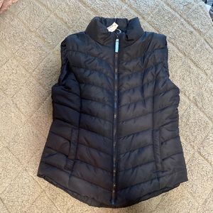 Lightweight Aeropostale vest